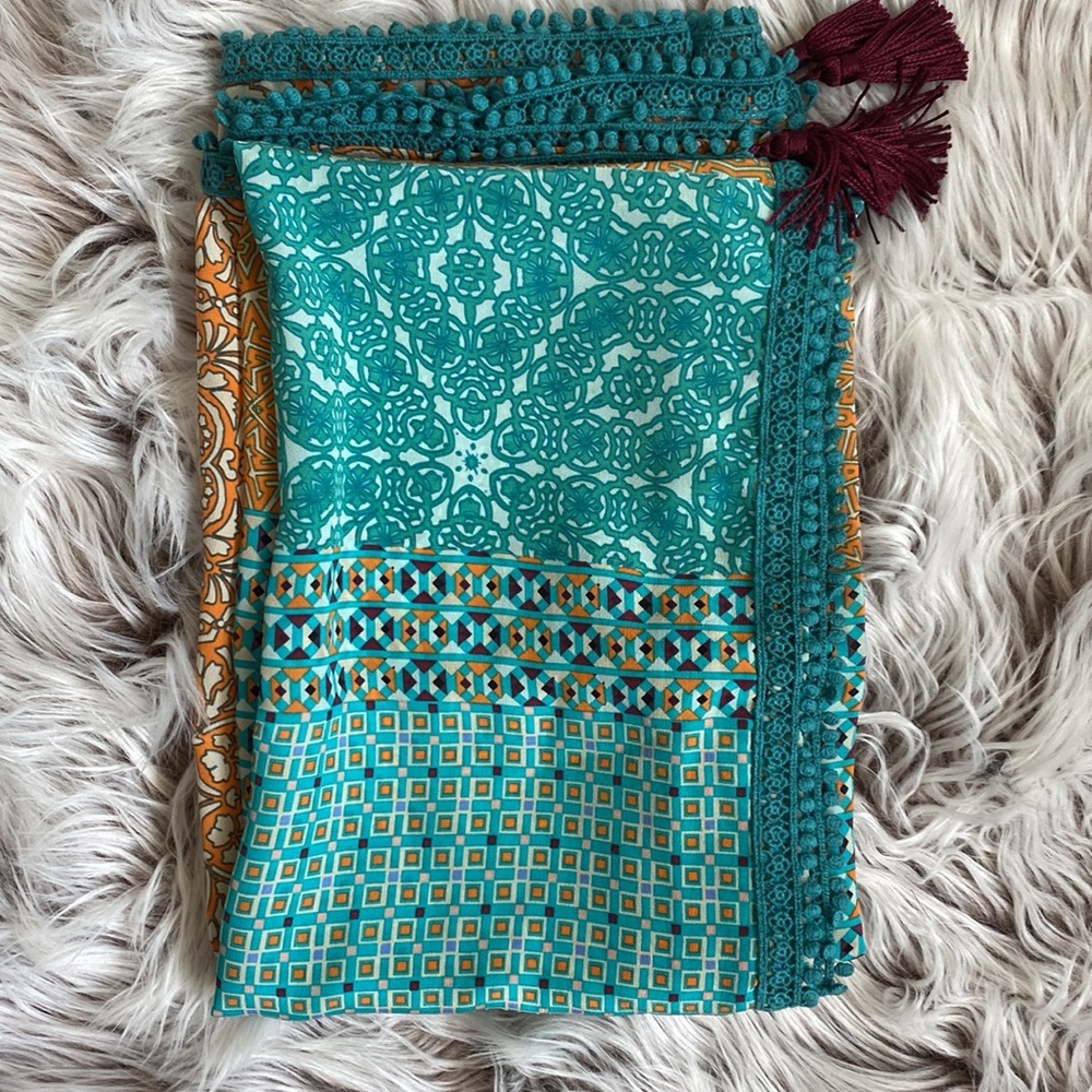 NWT Gypsy 05 Boho Silk Scarf Sarong Coverup Lightweight